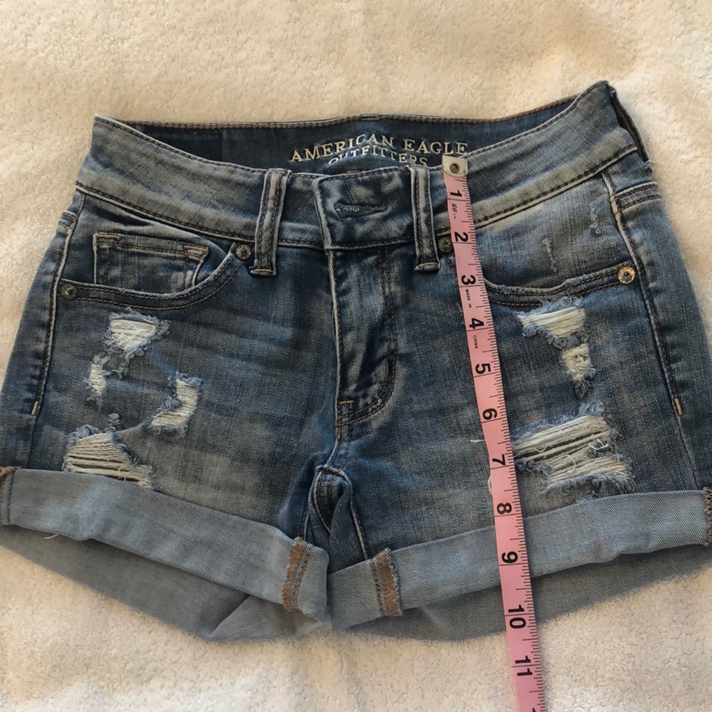 Distressed shorts. American eagle Barely worn.